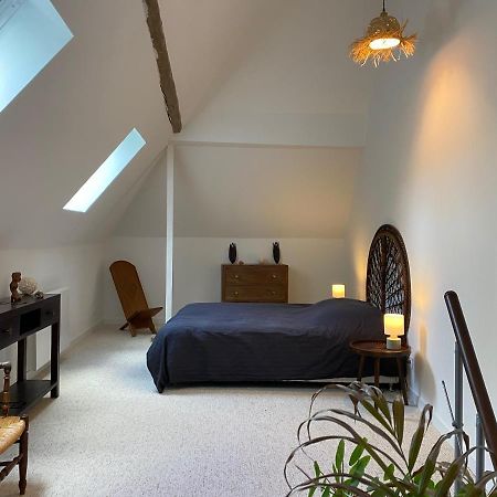 Duplex De Charme A Lessy Apartment Екстериор снимка