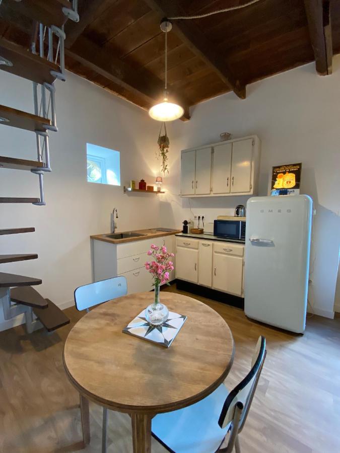 Duplex De Charme A Lessy Apartment Екстериор снимка